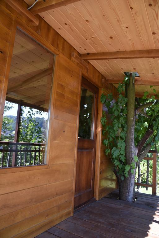 Holiday Home Kucica Na Drvetu Баня-Ковиляча Экстерьер фото